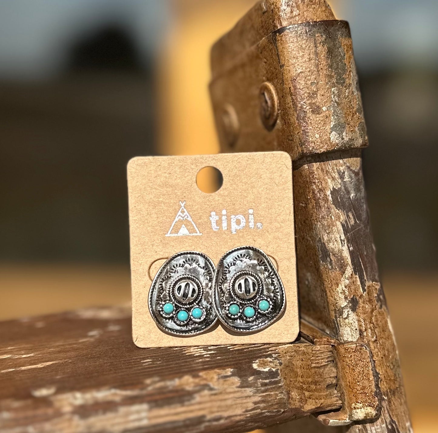 Trail Dust Concho Studs