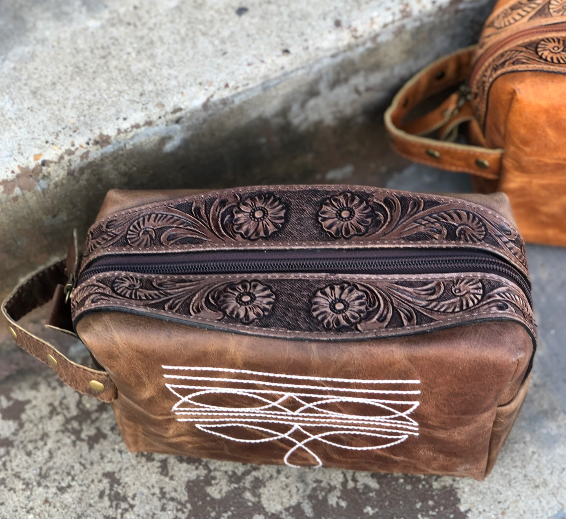 Outlaw Stitch Dopp Kit – Saddle Brown