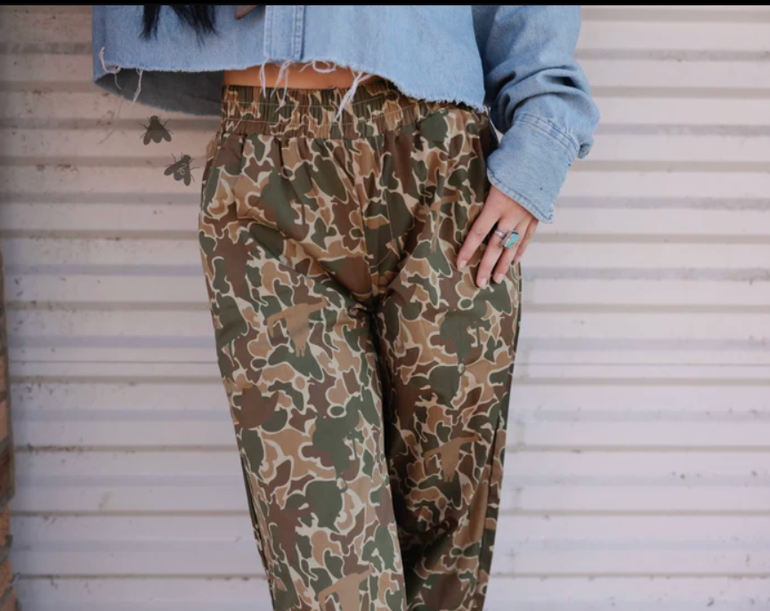 Off Tha Track * Camo