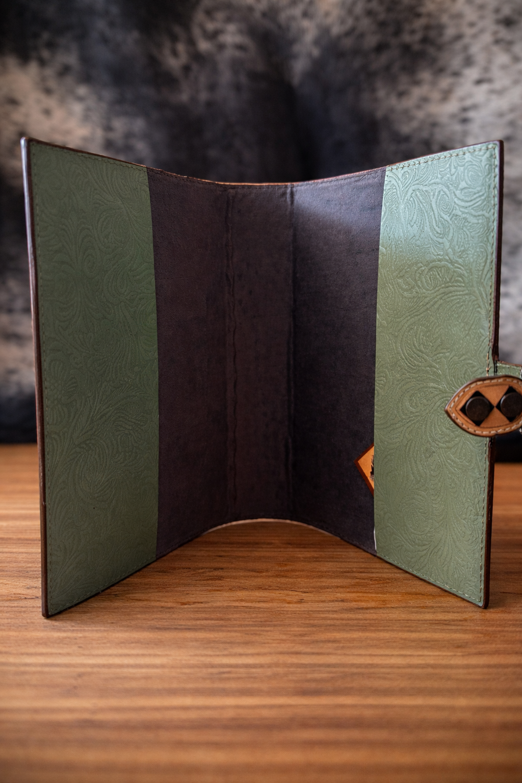 Lucky Horseshoe Floral Bible Cover