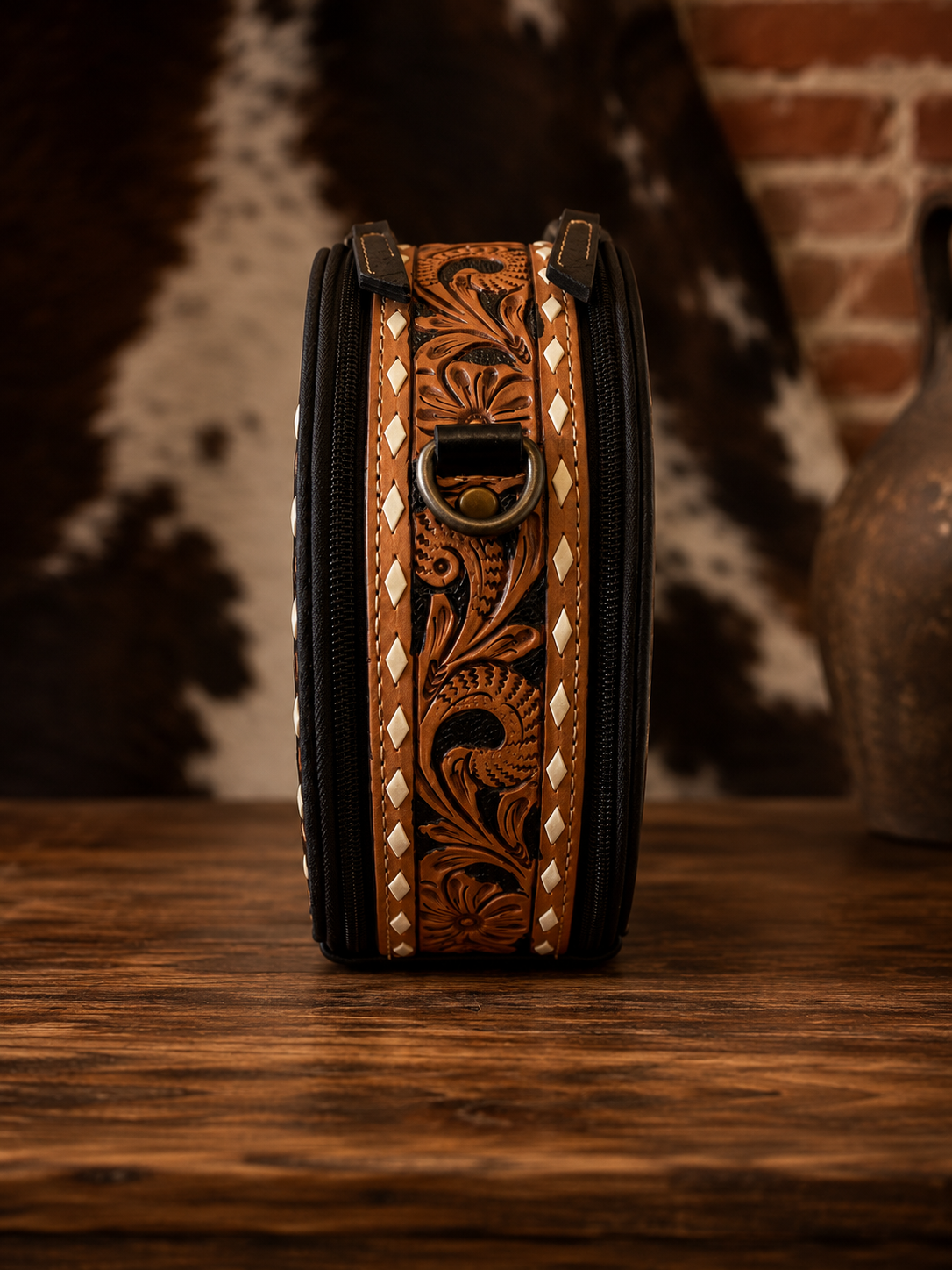 The Outlaw Eclipse Crossbody