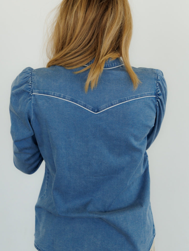 Arrow Ridge Denim Snap