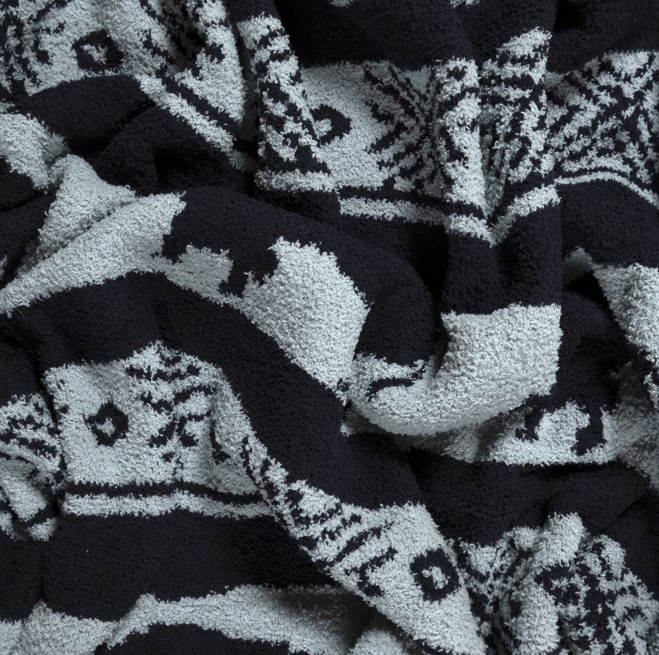 Buffalo Blues Stretchy Throw Blanket