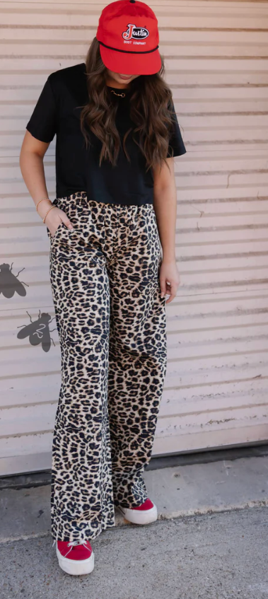 Off Tha Track *Leopard